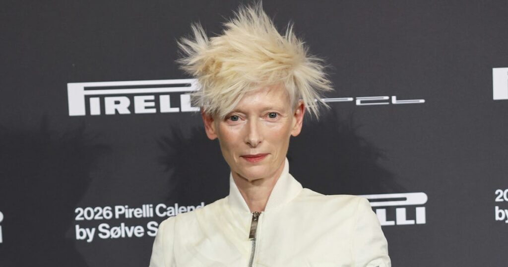 Tilda Swinton Goes Full Throttle for Messy Red Carpet Hair Tilda Swinton Goes Full Throttle for Messy Red Carpet Hair