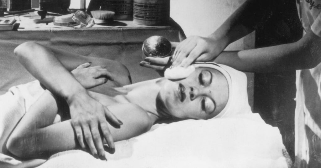 Are Evening Wellness Rituals the New Nightcap? Are Evening Wellness Rituals the New Nightcap?