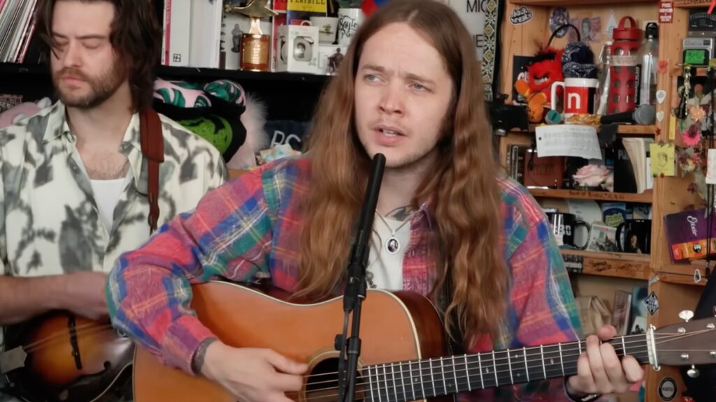Billy Strings Makes His Debut on ‘Tiny Desk’: Watch Billy Strings Makes His Debut on ‘Tiny Desk’: Watch