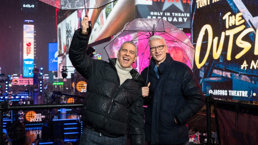 How to Watch Anderson Cooper & Andy Cohen New Year’s Eve Live for Free How to Watch Anderson Cooper & Andy Cohen New Year's Eve Live for Free