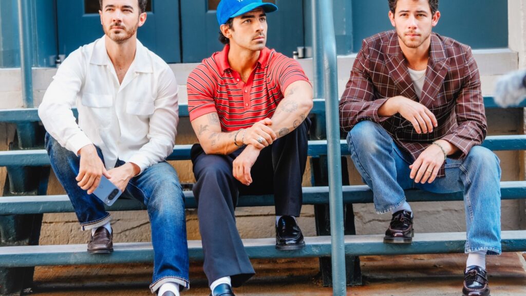 Jonas Brothers Reflect on Teen Stardom, ‘Bizarre’ Talk of Sex Lives Jonas Brothers Reflect on Teen Stardom, 'Bizarre' Talk of Sex Lives