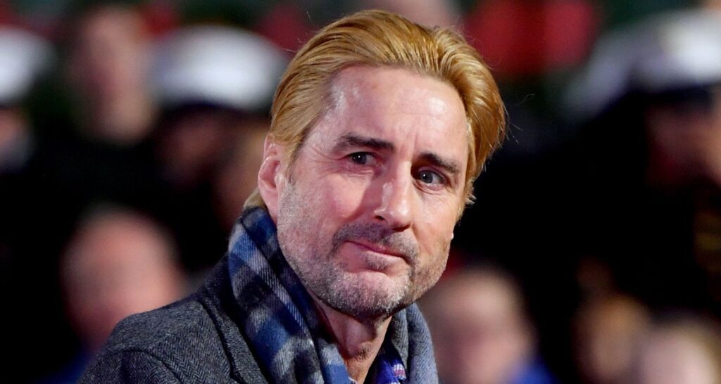 Luke Wilson Shows Off New Blonde Hair at Hollywood Christmas Parade | Hair, Luke Wilson | Celebrity News and Gossip | Entertainment, Photos and Videos