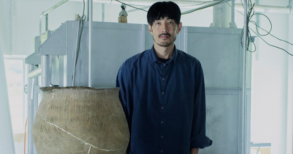 Masaomi Yasunaga Pushes the Limits of Ceramics, One Sculpture at a Time