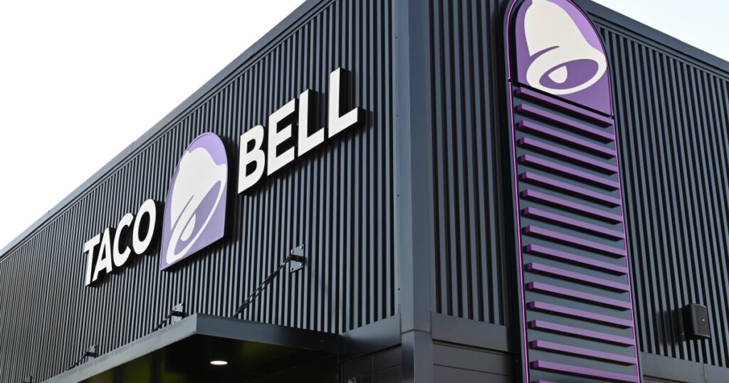 Taco Bell Brings Back the Fan-Favorite Quesarito