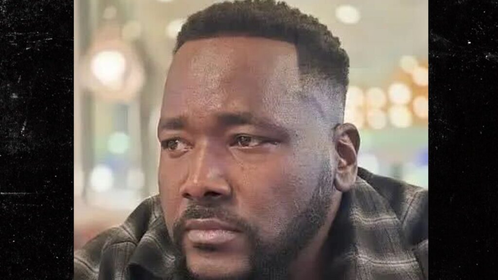 ‘Blind Side’ Actor Quinton Aaron on Life Support, Partially Breathing 'Blind Side' Actor Quinton Aaron on Life Support, Partially Breathing