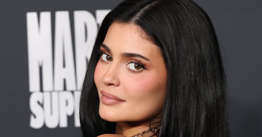 Celebrities Who Have Been Candid About Beauty Enhancements