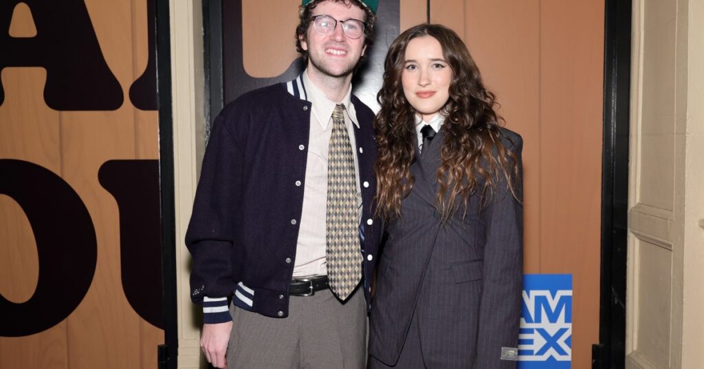 Fans Go Wild as Lawrence Recreates ‘What Dreams Are Made Of’