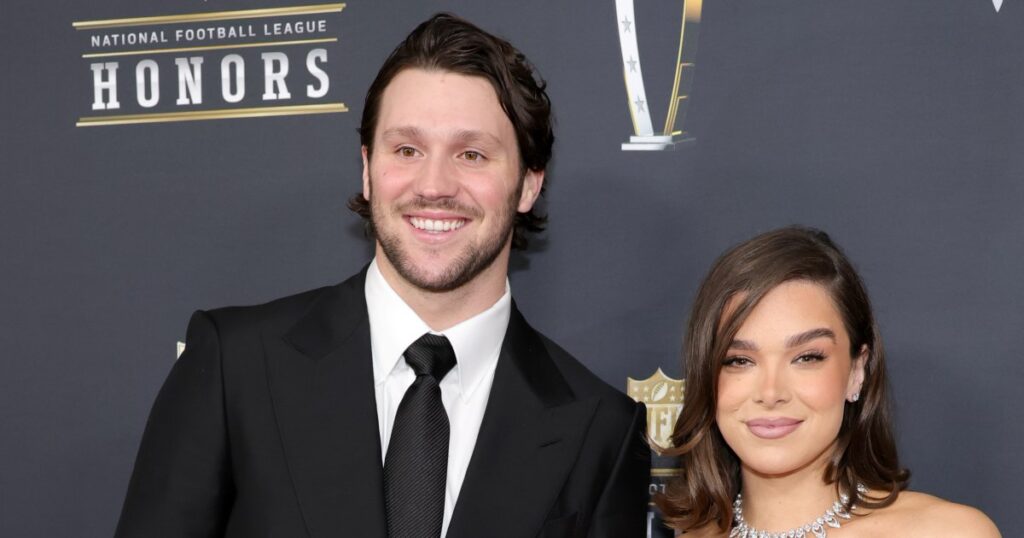 Josh Allen Reacts to Pregnant Hailee Steinfeld Cheering for Broncos in 2016 Photo - Life & Style