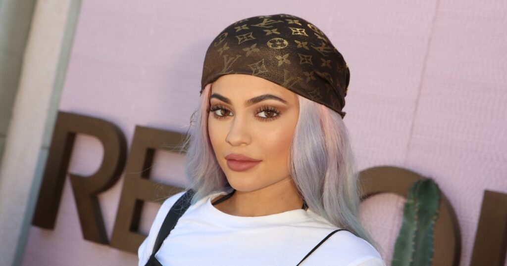 Why 2016 Nostalgia Is Everywhere Again, Explained