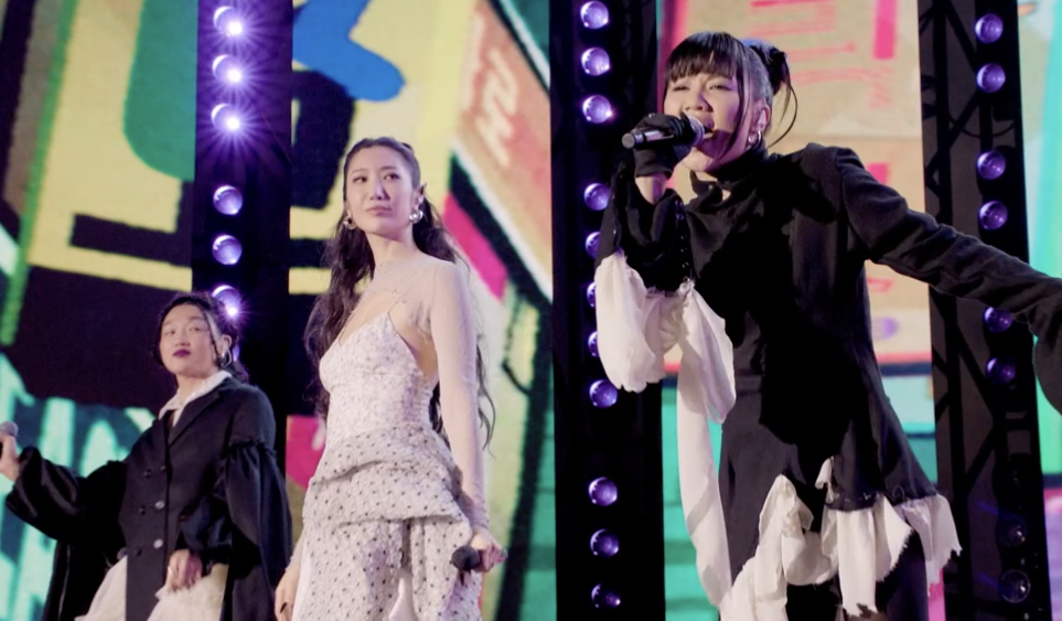 Huntr/x’s EJAE, Audrey Nuna, Rei Ami Perform ‘Golden’ at BRIT Awards Huntr/x's EJAE, Audrey Nuna, Rei Ami Perform 'Golden' at BRIT Awards