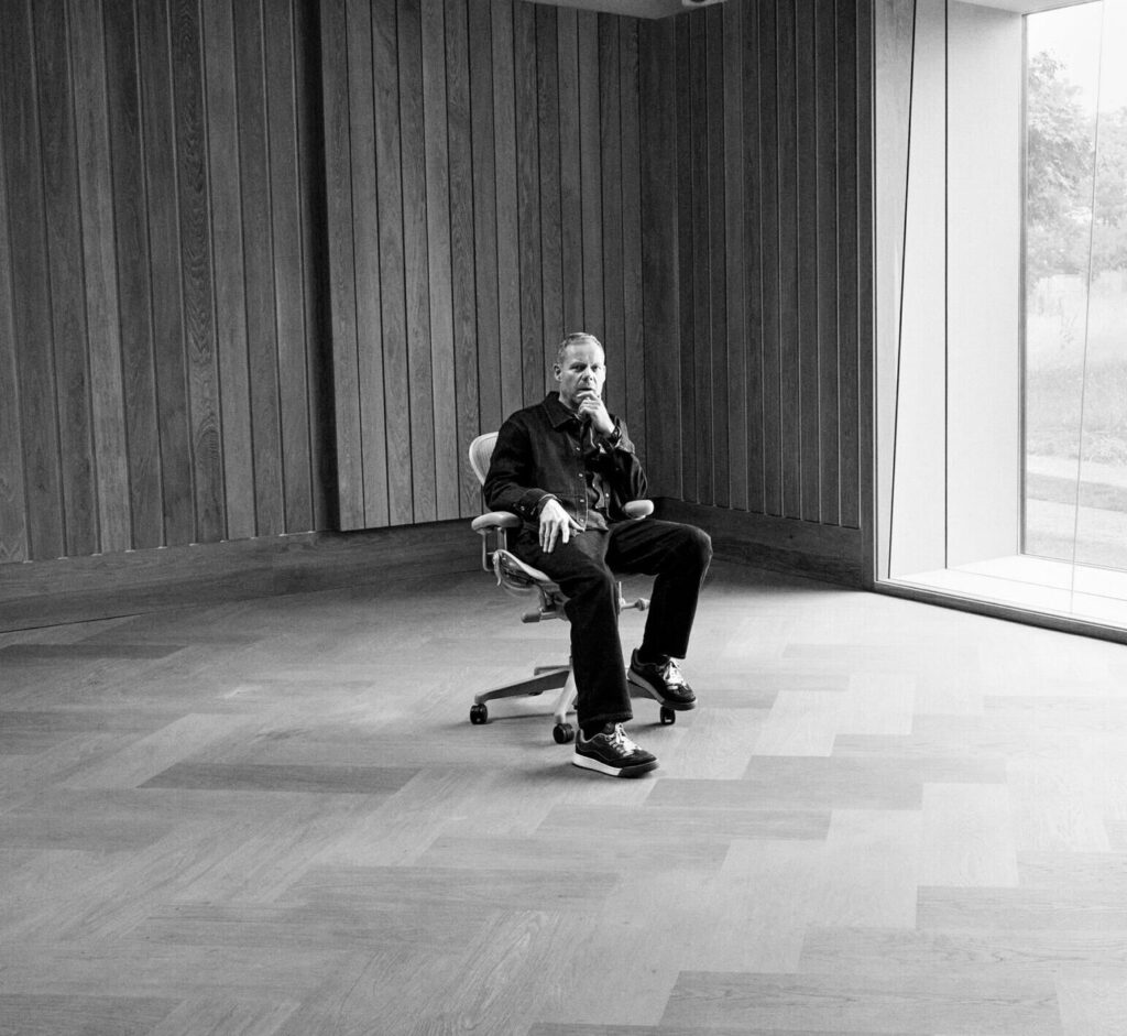 Max Richter Takes Finneas Inside His Oscar-Nominated “Hamnet” Score Max Richter Takes Finneas Inside His Oscar-Nominated "Hamnet" Score