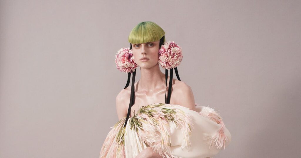 At Dior, Jonathan Anderson Cultivates a New House of Flowers At Dior, Jonathan Anderson Cultivates a New House of Flowers