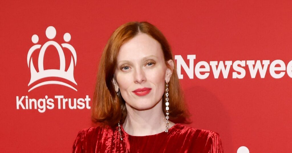 Karen Elson Shopped Her Closet For This 28-Year-Old Velvet Dress