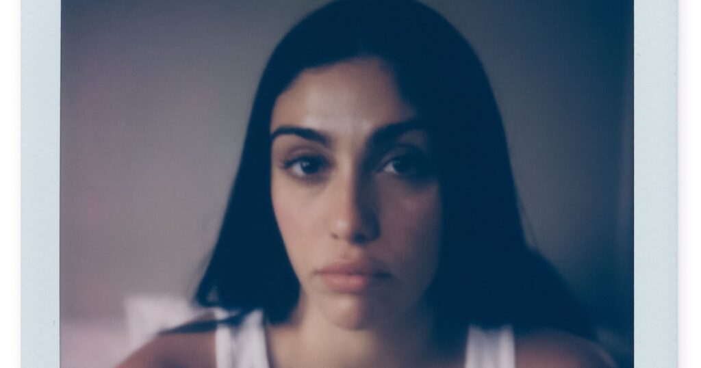 Lola Leon Talks 'T Shirt', Her Most Personal Song and Music Video Yet