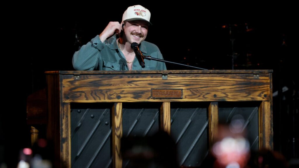 Morgan Wallen Flips Over His Piano After 'Sand in My Boots' Snafu