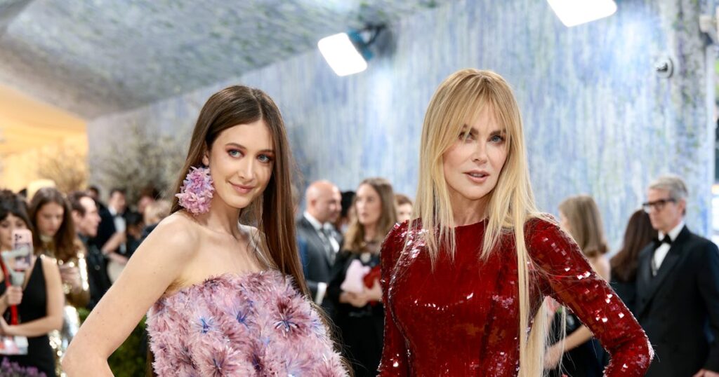 Nicole Kidman Brings Daugther Sunday To Her First Met Gala