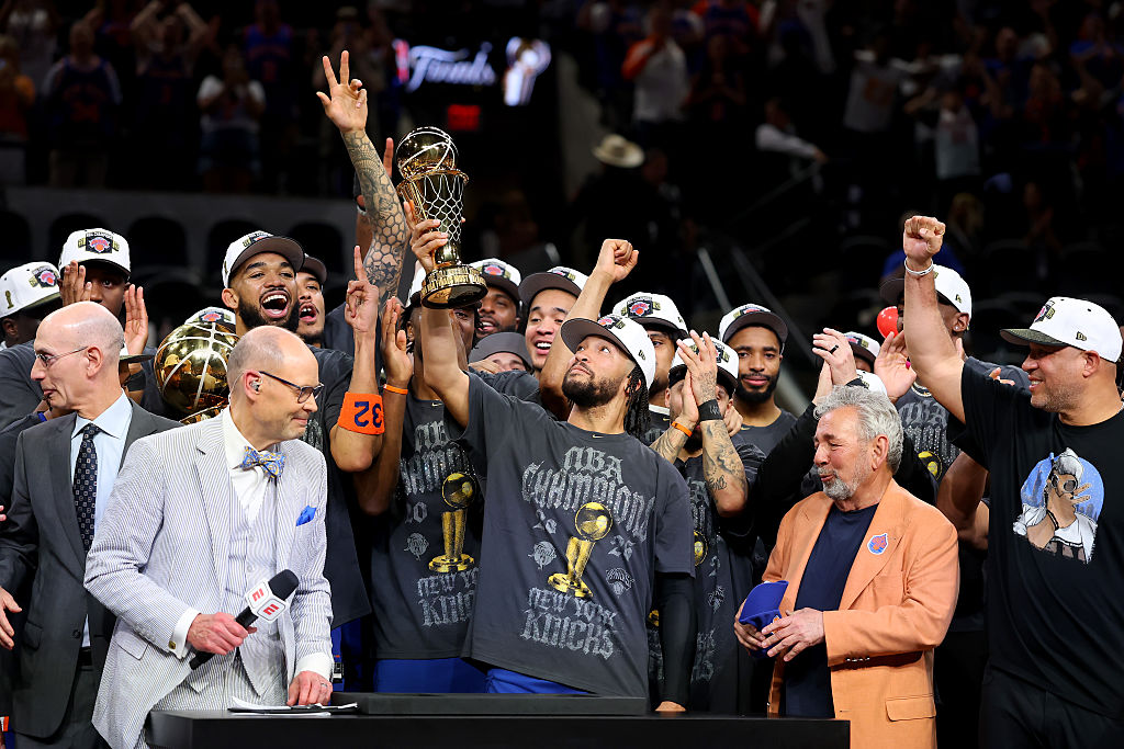 Buy Official T-Shirt, Hoodies, Hat New York Basketball 2026 Champions Hat