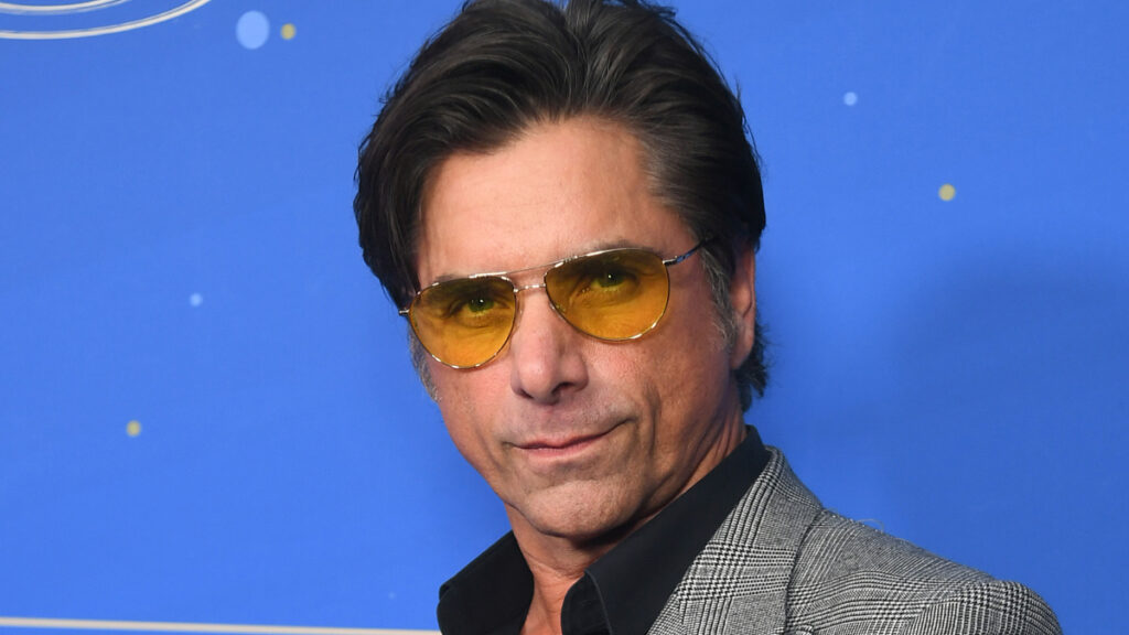 John Stamos Went to Michael Jackson's Plastic Surgeon to Fix Botched Nose Job - Just Jared - Celebrity News and Gossip