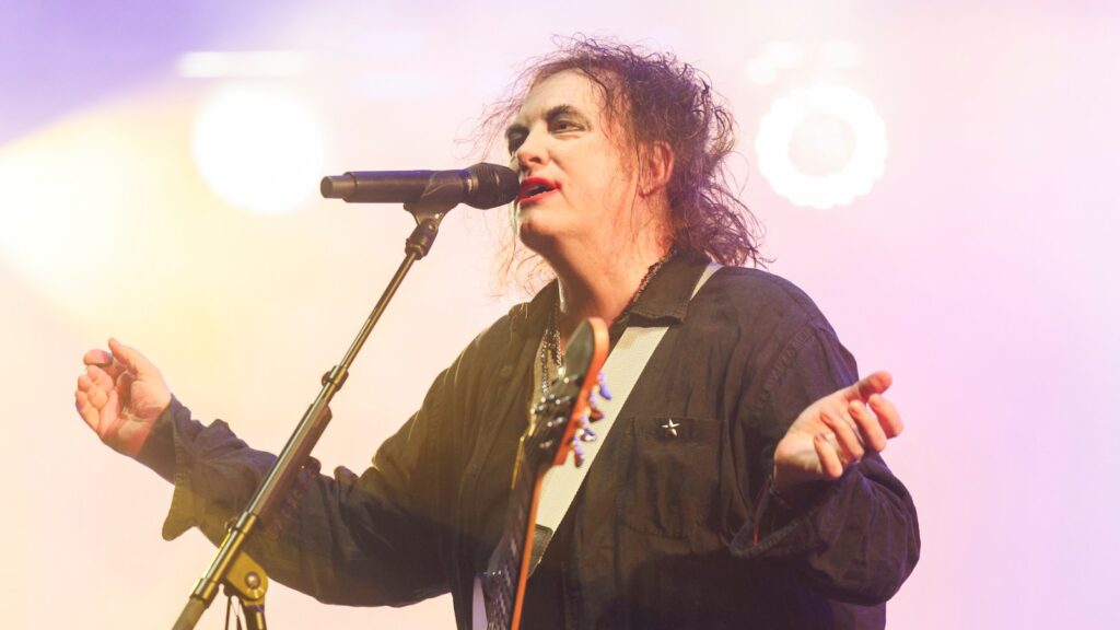 See the Cure Unearth Deep Cuts at Primavera Sound Headlining Set See the Cure Unearth Deep Cuts at Primavera Sound Headlining Set