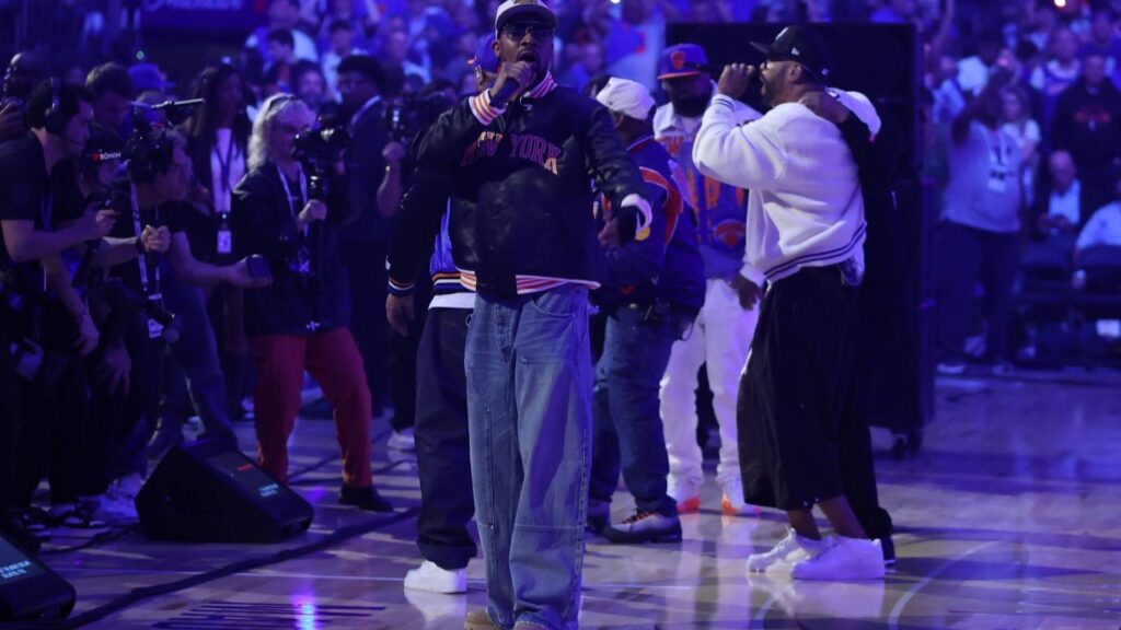 Wu Tang Clan Perform at NBA Finals Game 4 Halftime Show Wu Tang Clan Perform at NBA Finals Game 4 Halftime Show