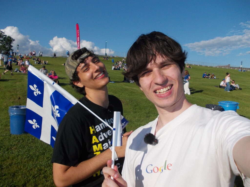 Youtuber Duo Slushy Noobz Can’t Escape the Bit Youtuber Duo Slushy Noobz Can't Escape the Bit