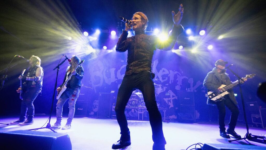 Buckcherry Involved in ‘Multi-Vehicle Accident’ in South Carolina Buckcherry Involved in 'Multi-Vehicle Accident' in South Carolina