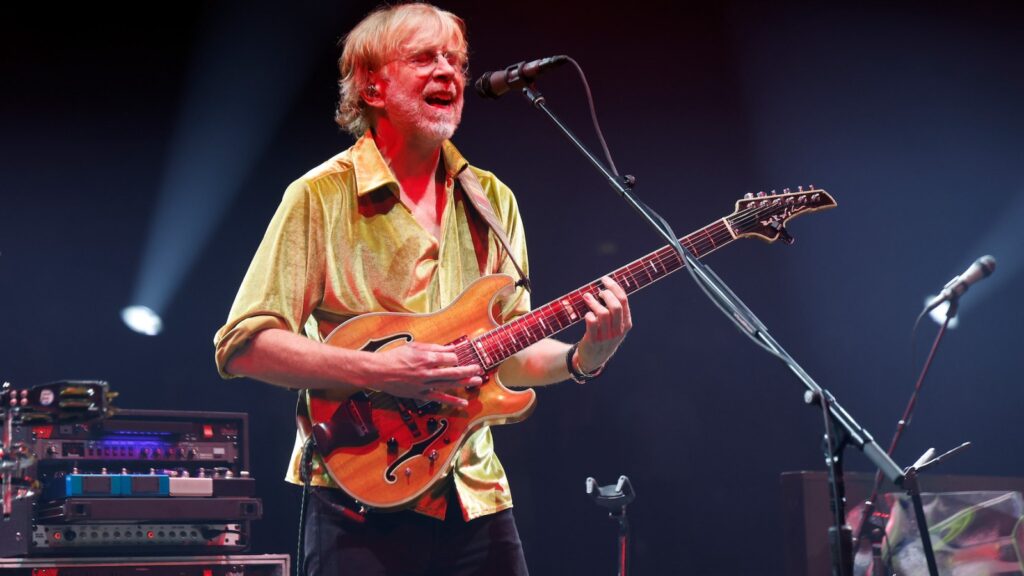 See Phish Bust Out XTC’s ‘Melt the Guns’ for First Time Since 1987 See Phish Bust Out XTC's 'Melt the Guns' for First Time Since 1987