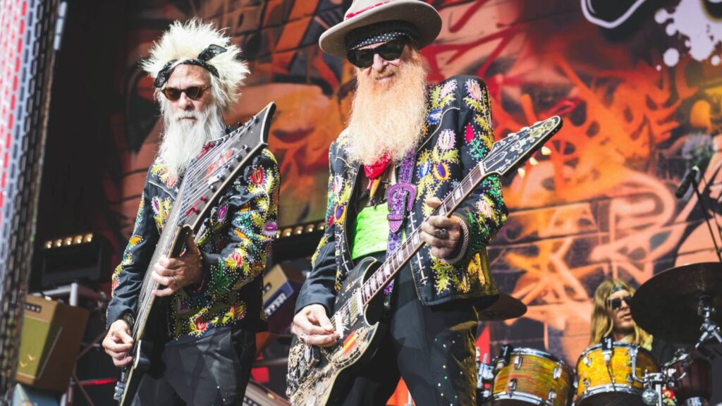 ZZ Top Nix Hollywood Bowl Concert Due to ‘Insurmountable Obstacles’ ZZ Top Nix Hollywood Bowl Concert Due to 'Insurmountable Obstacles'