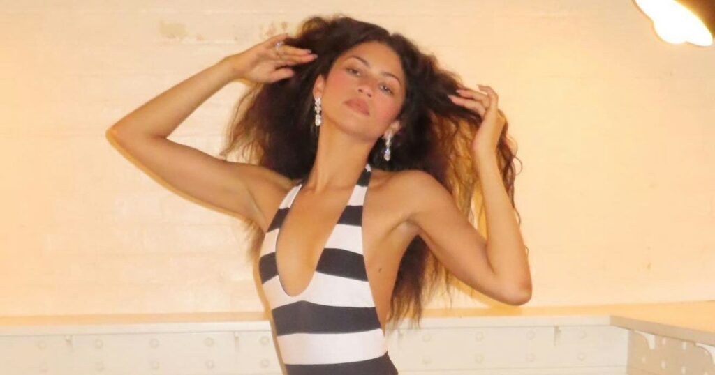 Zendaya’s ‘MJ’ Dress Pays Homage to a Late Fashion Design Legend Zendaya's 'MJ' Dress Pays Homage to a Late Fashion Design Legend