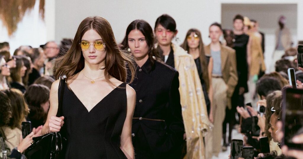 Celine Spring 2027 Finds Joy in Clothes that Don’t Try Too Hard Celine Spring 2027 Finds Joy in Clothes that Don’t Try Too Hard