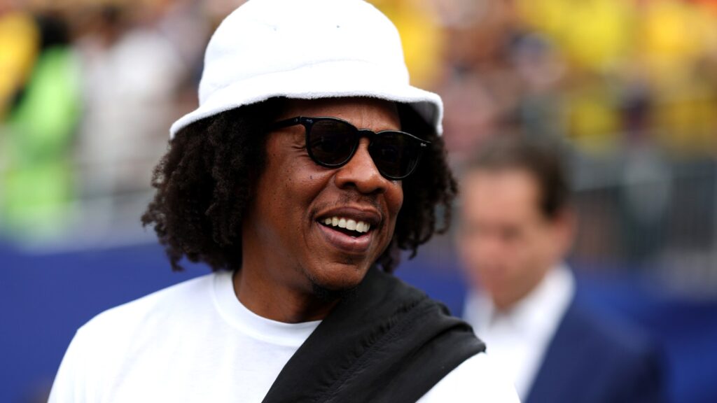 Jay-Z to Headline 2027 Super Bowl Halftime Show Jay-Z to Headline 2027 Super Bowl Halftime Show